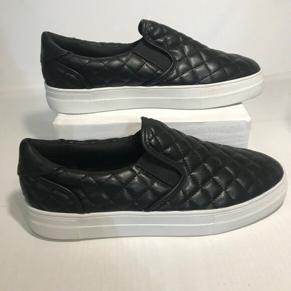 ShoeDazzle Sneakers Women's Quilted Slip-On Shoes Black Size 10 - Picture 3 of 9